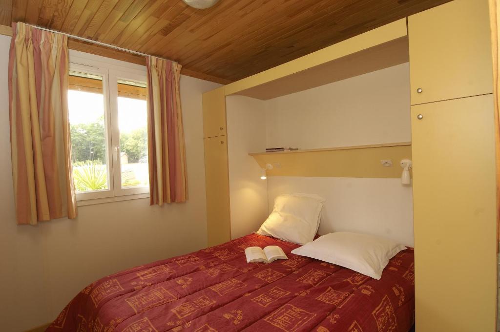 Hotel Domaine Du Roi Kysmar Villandraut Camera foto