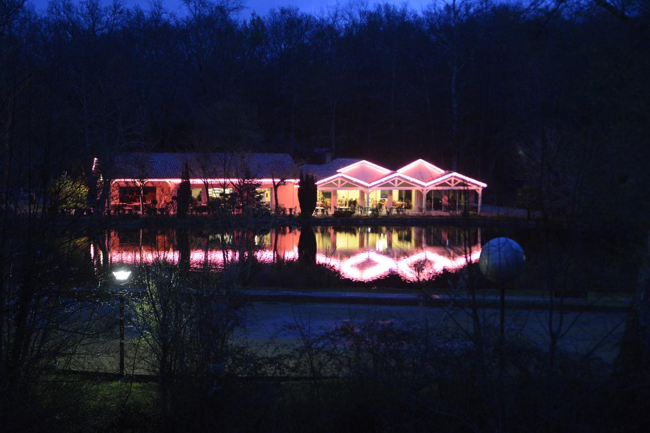Hotel Domaine Du Roi Kysmar Villandraut Esterno foto